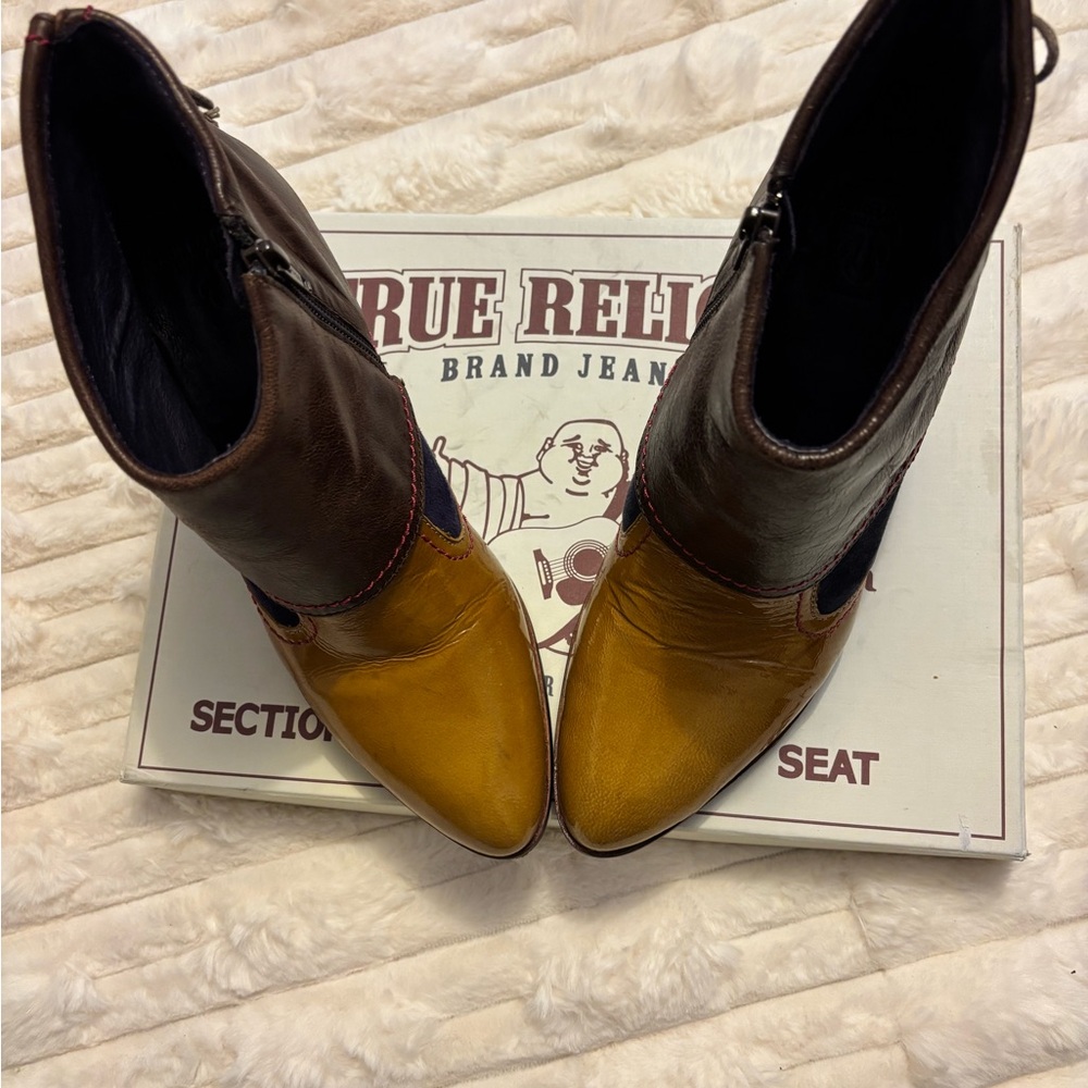 True Religion Women's Brown/Black Matilda Booties Size 8 - Picture 6 of 11
